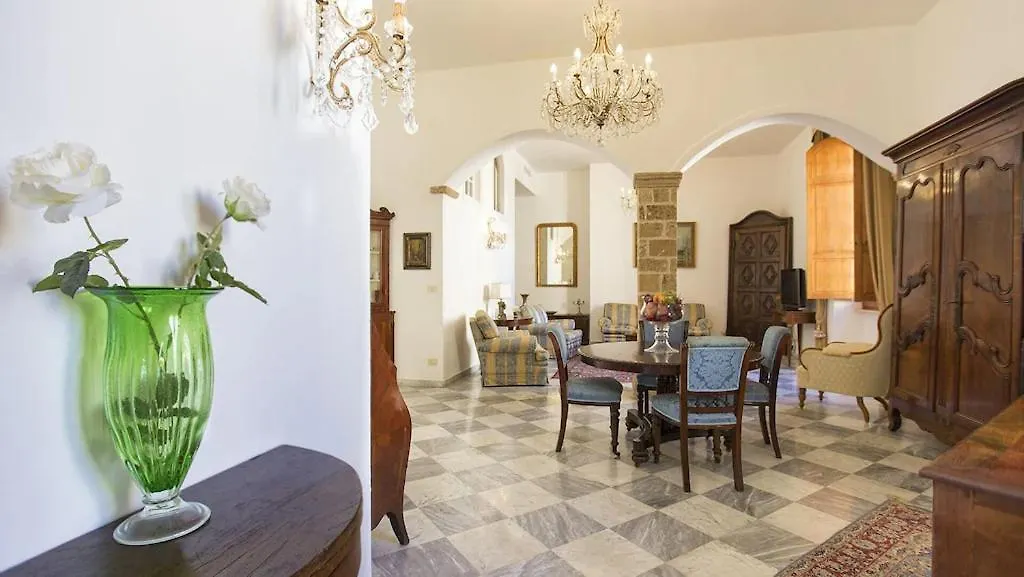 Alghero Palazzo Dalbis In Pieno Centro Per 8 Persone 0*,