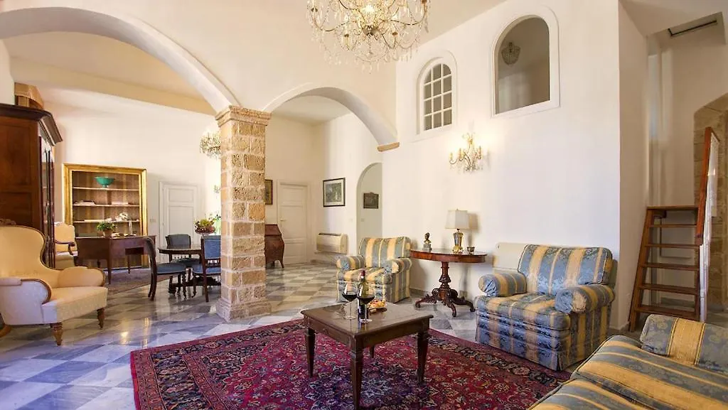 Alghero Palazzo Dalbis In Pieno Centro Per 8 Persone 0*,  Italien