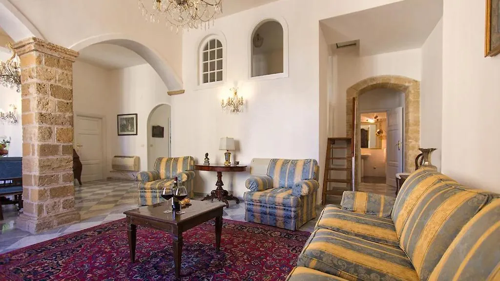 Alghero Palazzo Dalbis In Pieno Centro Per 8 Persone